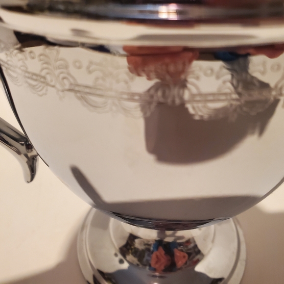 Silverplate Teapot W Fleur De Lis Style Border Vintage App 9.75"H & 10"L - Picture 5 of 10